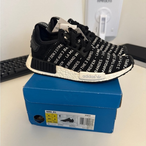 Adidas NMD R1 Sneakers black and white size US 4.5 - Picture 1 of 7